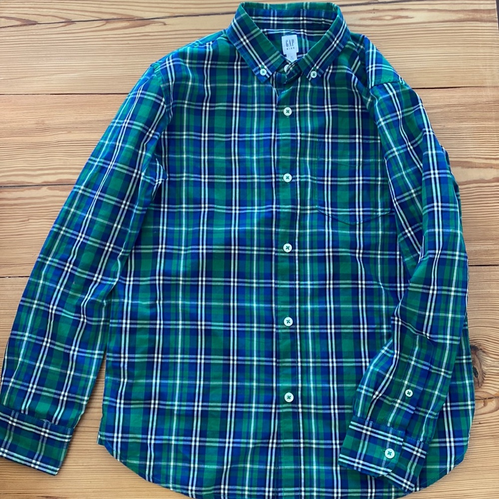 Gap kids boy button down shirt